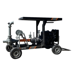 Equipamento sobre Carreta